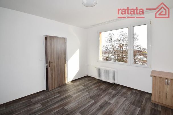 Pronájem bytu 1+1 35 m² - Photo 1