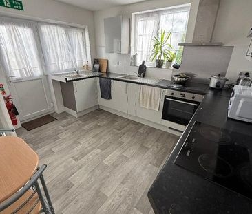 Room in a Shared House, Grendon Gardens, HA9 - Photo 5