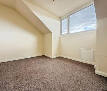 4 bedroom terraced house to rent - Photo 1