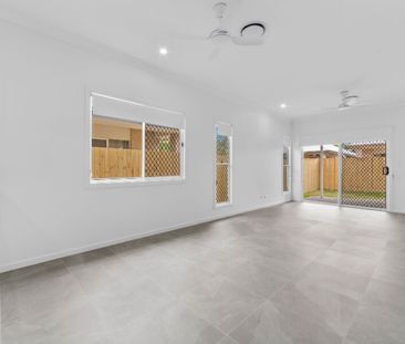 Single Level with Ducted AC! - Photo 1