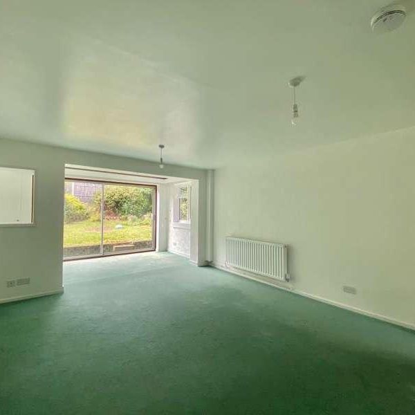 Wargrave, Berkshire, RG10 - Photo 1