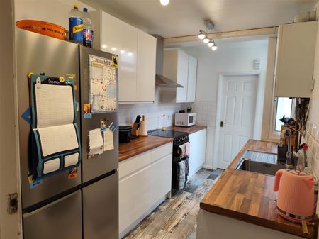 Glaisdale Road, Bristol - Photo 5