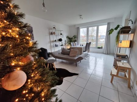 Appartement te huur - Foto 2