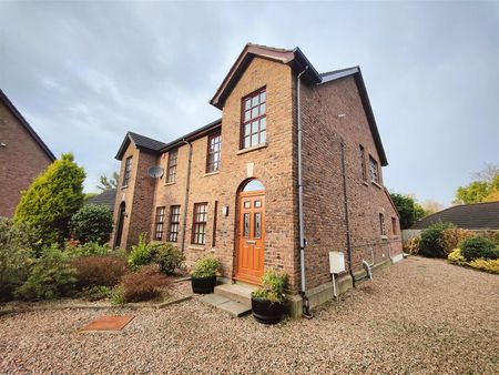 3 Ardmillan Fortwilliam Park, - Photo 4