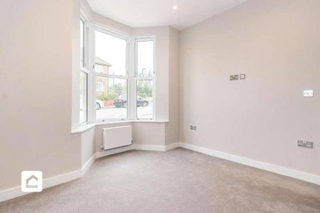 Victoria Road, Sutton, Surrey, SM1 - Photo 2