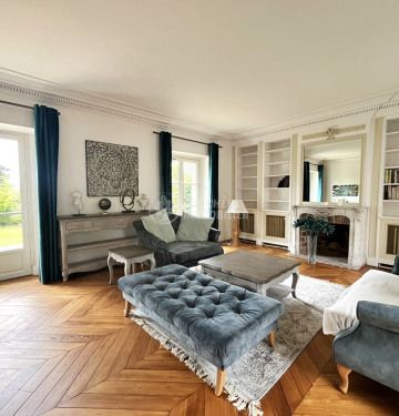 Maison • Le Chesnay - Photo 1