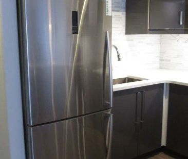 Park Place Eaux Claires condo — 1 Bedrooms and 1 bathroom - Photo 1