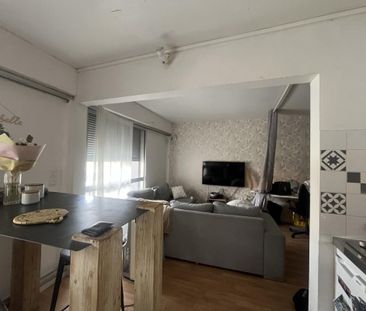 Location Appartement 1 pièce 31m² BORDEAUX 33000 - Photo 4