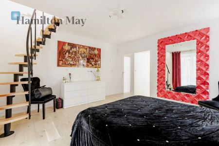 Majestatyczny dworek o powierzchni mieszkalnej 330 m2 posadowiony na działce o powierzchni 1800 m2 w Zalesiu Górnym - Фото 2