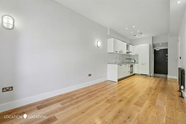 1 bedroom flat to rent - Photo 1