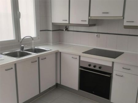 Piso de alquiler en Calle de Santa Engracia, 149, Ríos Rosas - Nuevos Ministerios - Photo 3