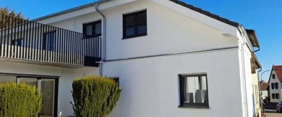 moderne 4-Zi-Maisonette-Wohnung (#6), hochwertige EBK, große Dachterrasse, elektr. Jalousien, Fußbodenheizung, Stellplätze - Photo 1