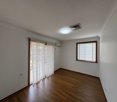 5 Bedroom Family Home in a Prime Location&excl; - Photo 3