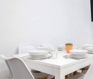 Comfortable single room in Valencia street - Photo 3