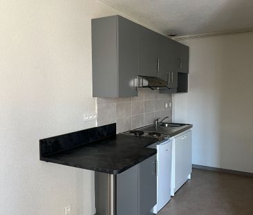 Location Appartement 1 pièce 27m² - Photo 6