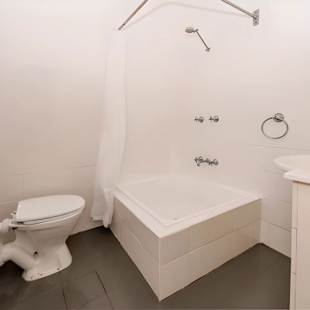 2Bedrooms, 1Bathrooms - Photo 4