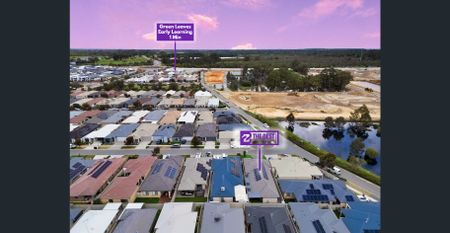 Family Retreat in Prime Location!! - Photo 2