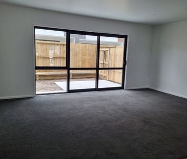 Brand new 3 bedroom - Photo 1