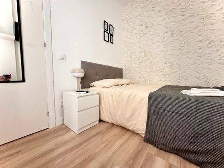 Calle de Caravaca, Madrid, Community of Madrid 28012 - Photo 2