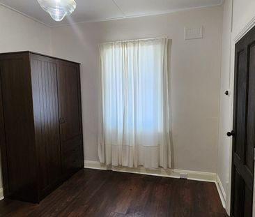 Cosy 3 bedroom house - Photo 3