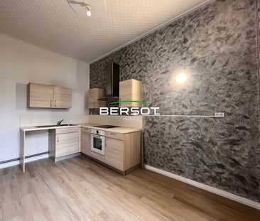 T4 avec places de parking - Secteur Saint Claude - Photo 2