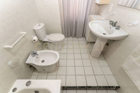 Quadrilocale via delle Acacie 9, Corso Italia - Europa, Catania - Foto 2