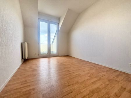 Location Appartement 3 pièces 69m² ANGERS 49100 - Photo 2