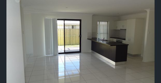 A Bright and Airy Home - Photo 1