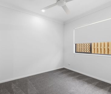 BRAND NEW FAMILY HOME WITH 2 LIVING AREAS AND AIR CONDITIONING - RE... - Photo 1