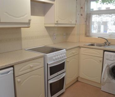 2 bedroom apartment to rent - Photo 6