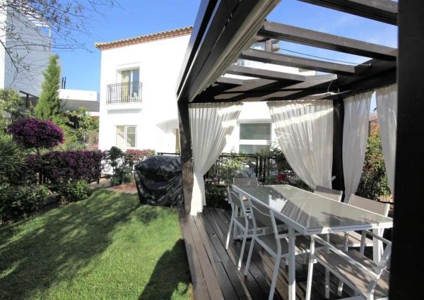 Casa o chalet de alquiler en Pintor Losada, 61, Lomas de Marbella Club