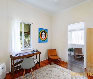 Queenslander Charm in a Prime Pomona Position - Photo 4