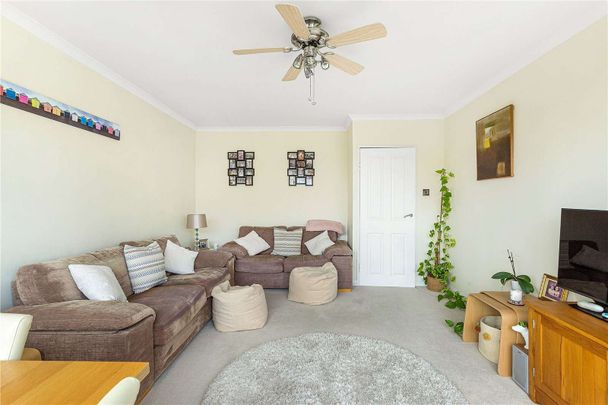 Keswick Heights, 28 Keswick Road, Putney, London, SW15 2JR - Photo 1