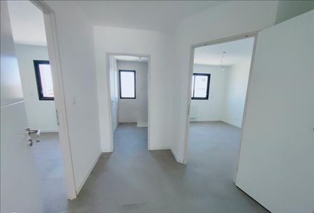 3 pièces - 70,75 m² - 1er étage - Colocation non autorisée - Photo 3