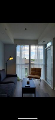 For Lease - 5220 DUNDAS Street Unit# D513, Burlington, Ontario - Photo 1