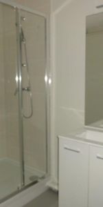 Location Appartement 2 pièces 49m² LE CREUSOT 71200 - Photo 3