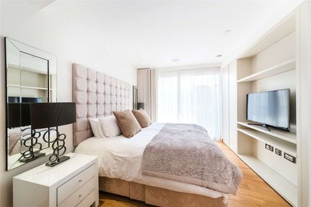 This is a beautiful 3 double bedroom apartment in one of Westminster's most desirable developments situated on the 6th floor of this portered building and benefitting from a residents' gym. - Photo 3