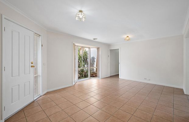 8B Turkeith Crescent, Croydon North - Photo 1