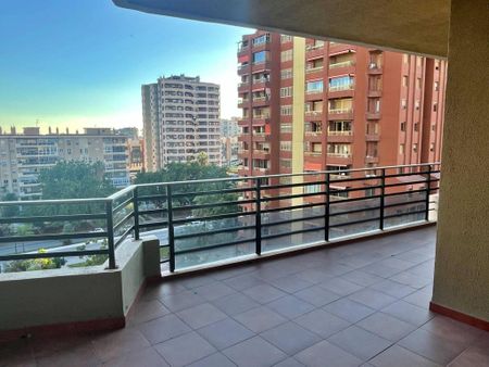5 room luxury Flat for rent in Málaga, Spain - Photo 5