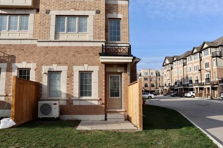 For Lease - 135 Giboulee Path, Oshawa, Ontario - Photo 4