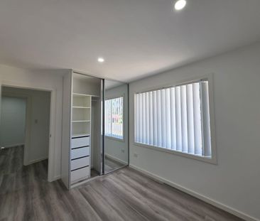 BRAND NEW 2 BEDDER READY TO RENT! - Photo 6