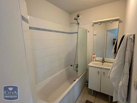 Location Appartement 3 pièces 66m² MAUBEUGE 59600 - Photo 5