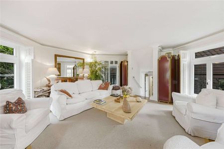 A beautifully presented two bedroom apartment available for short let. - Photo 5