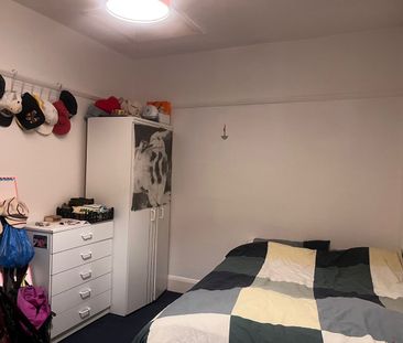 Room in a Shared House, London, N7 - Photo 4