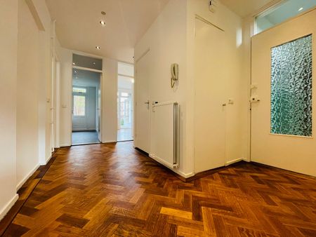 Appartement te huur: Juliana van Stolberglaan 196 2595 CM Den Haag - Photo 5