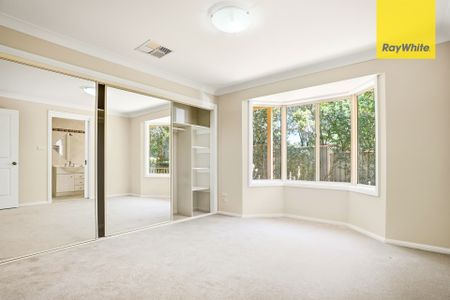 Updated 2 Bedroom Townhouse in Convenient Location - Photo 4