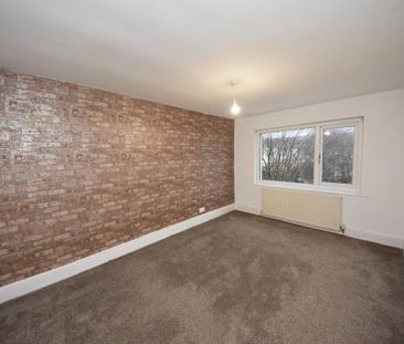 2 bedroom end of terrace house to rent - Photo 5