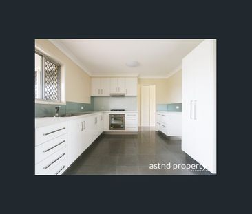 Convenient Living in the Heart of Sunnybank! - Photo 5