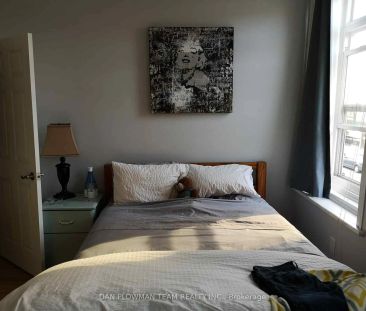 8 Simcoe Street N #205 - Photo 6