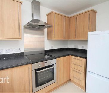2 bedroom apartment to rent - Photo 4